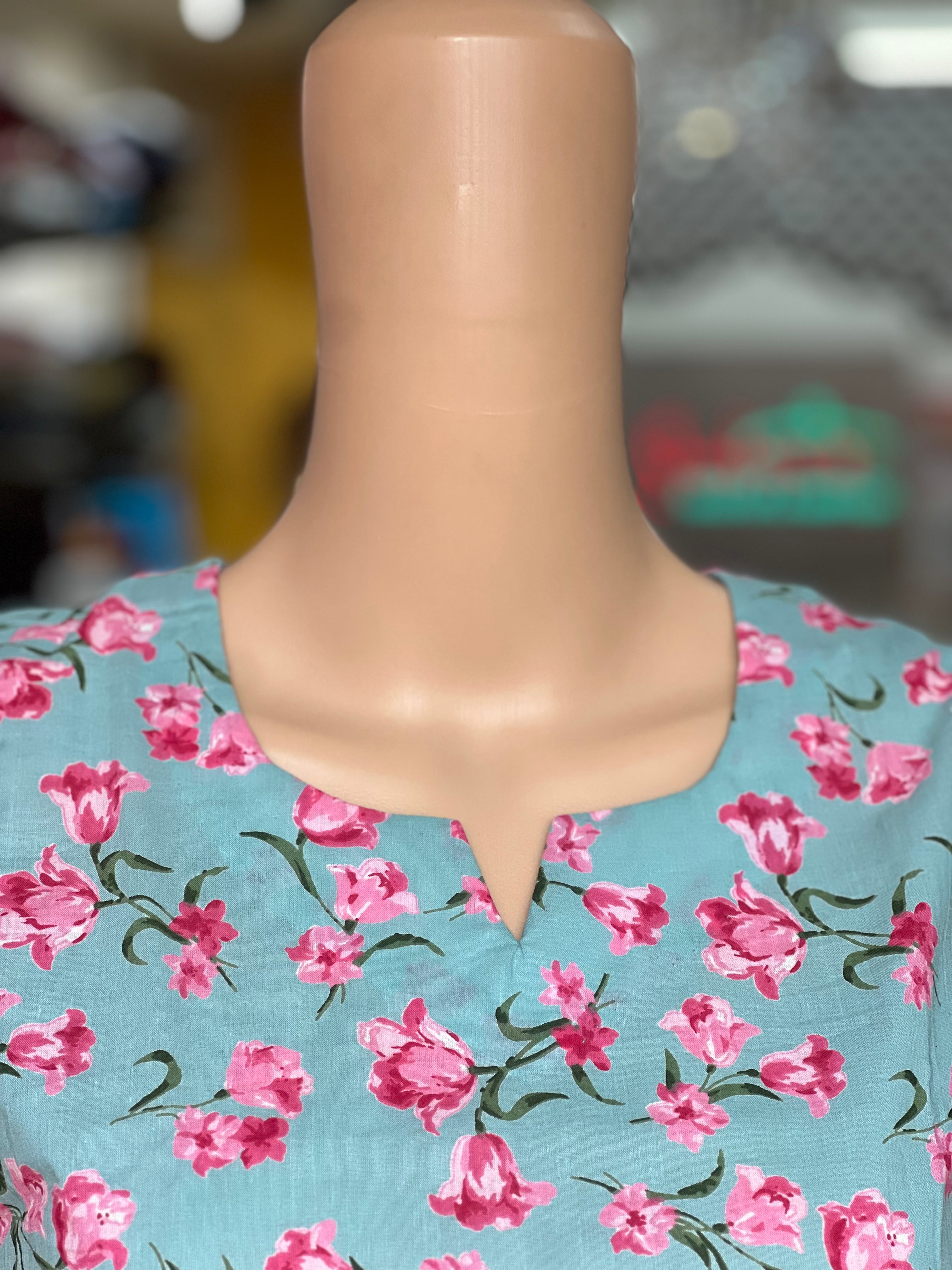 Floral Print Sleeveless Short Kurti