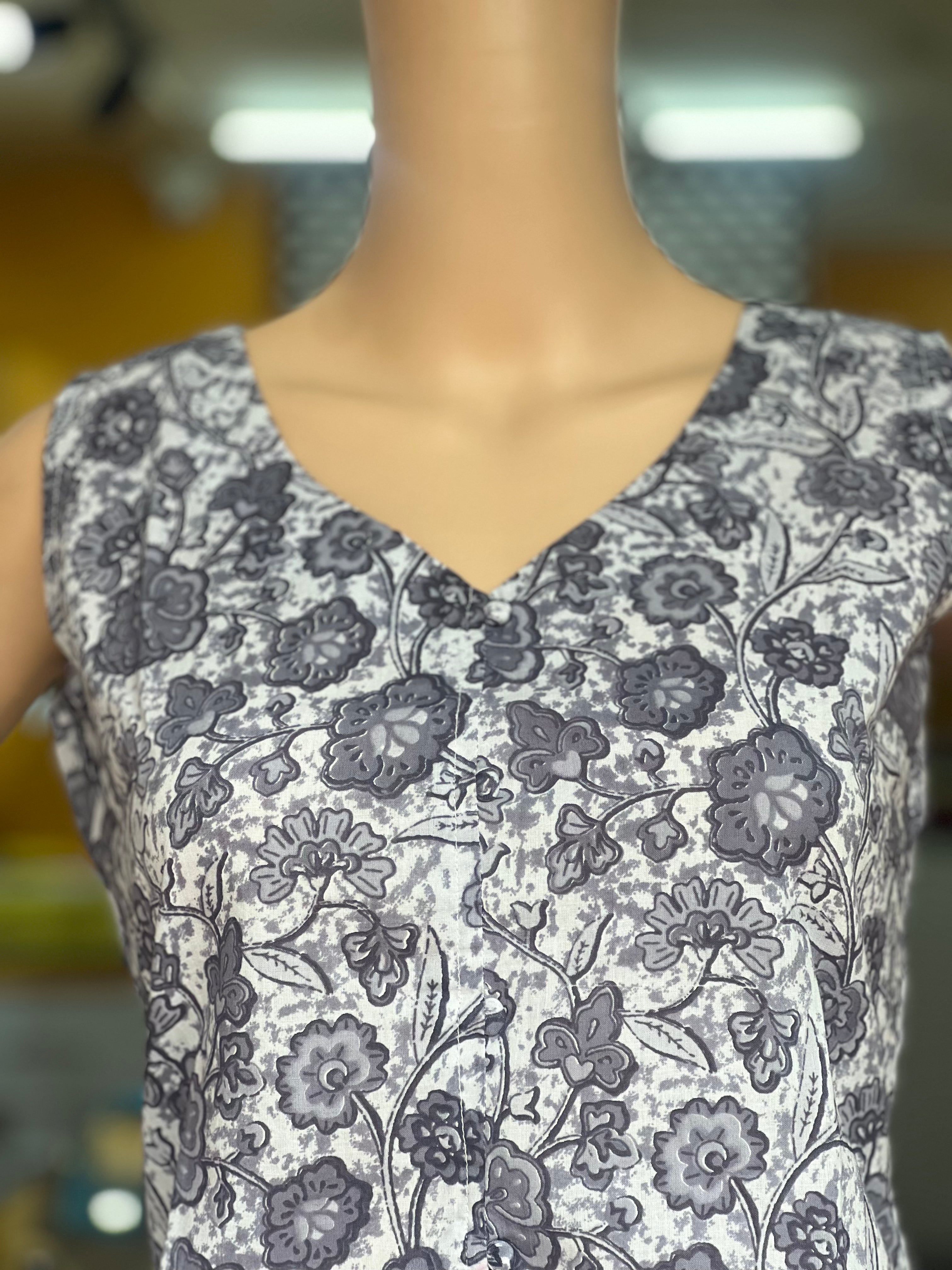 Grey Sleeveless Short Kurti