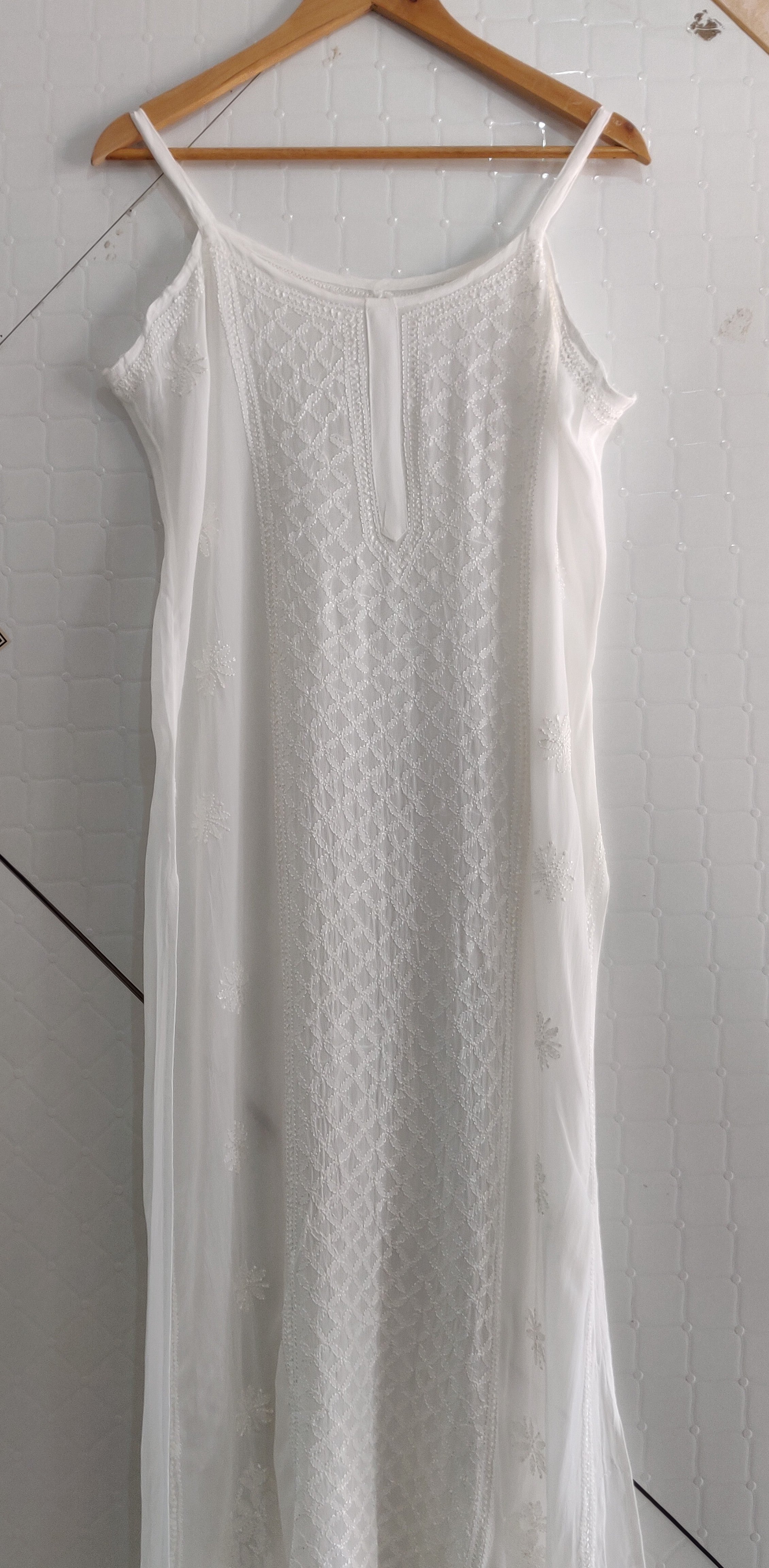 Nooriya - Viscose Noodle Strap Kurtis