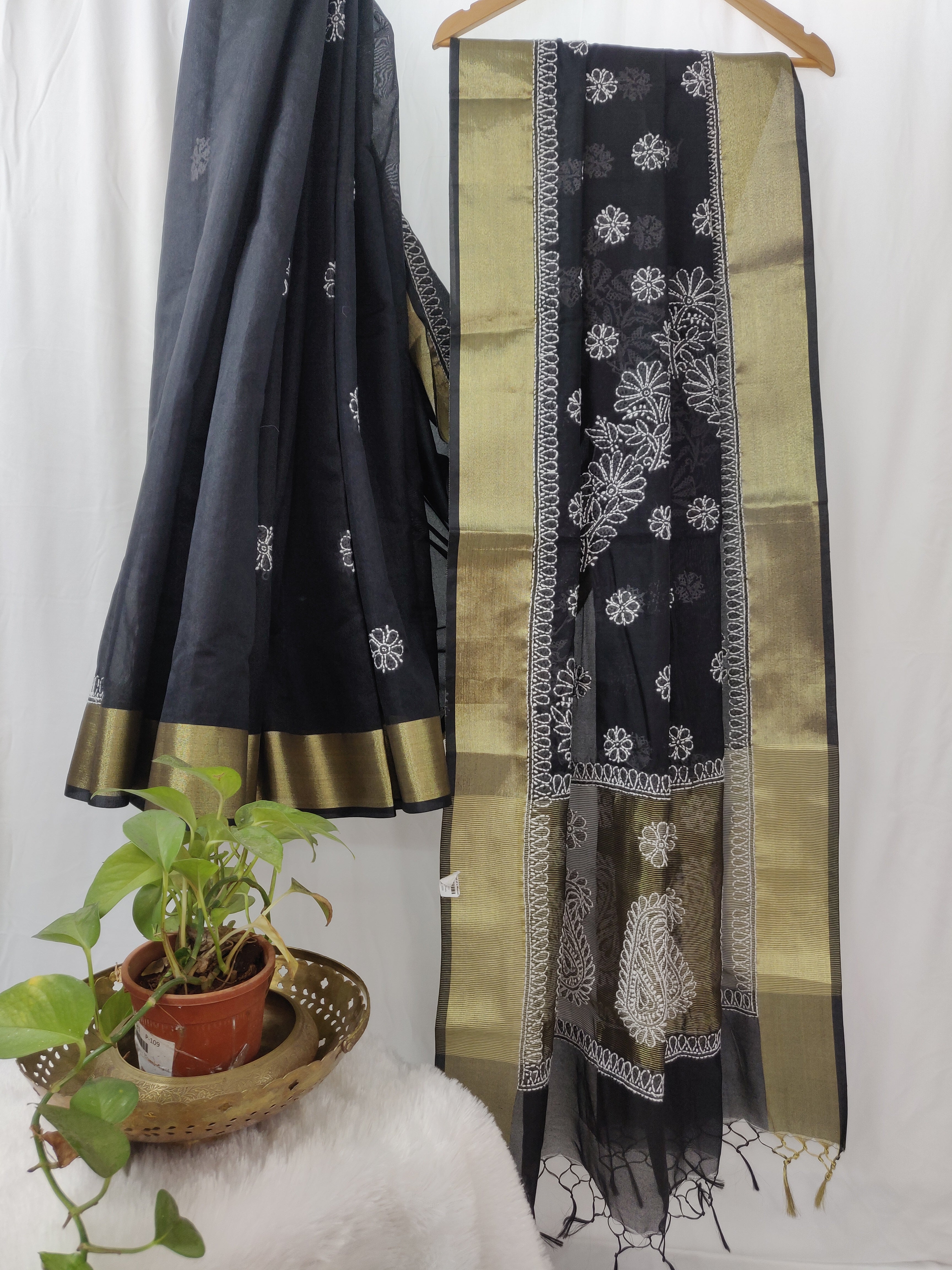 Tehzeeb - Chikankari Chanderi Saree