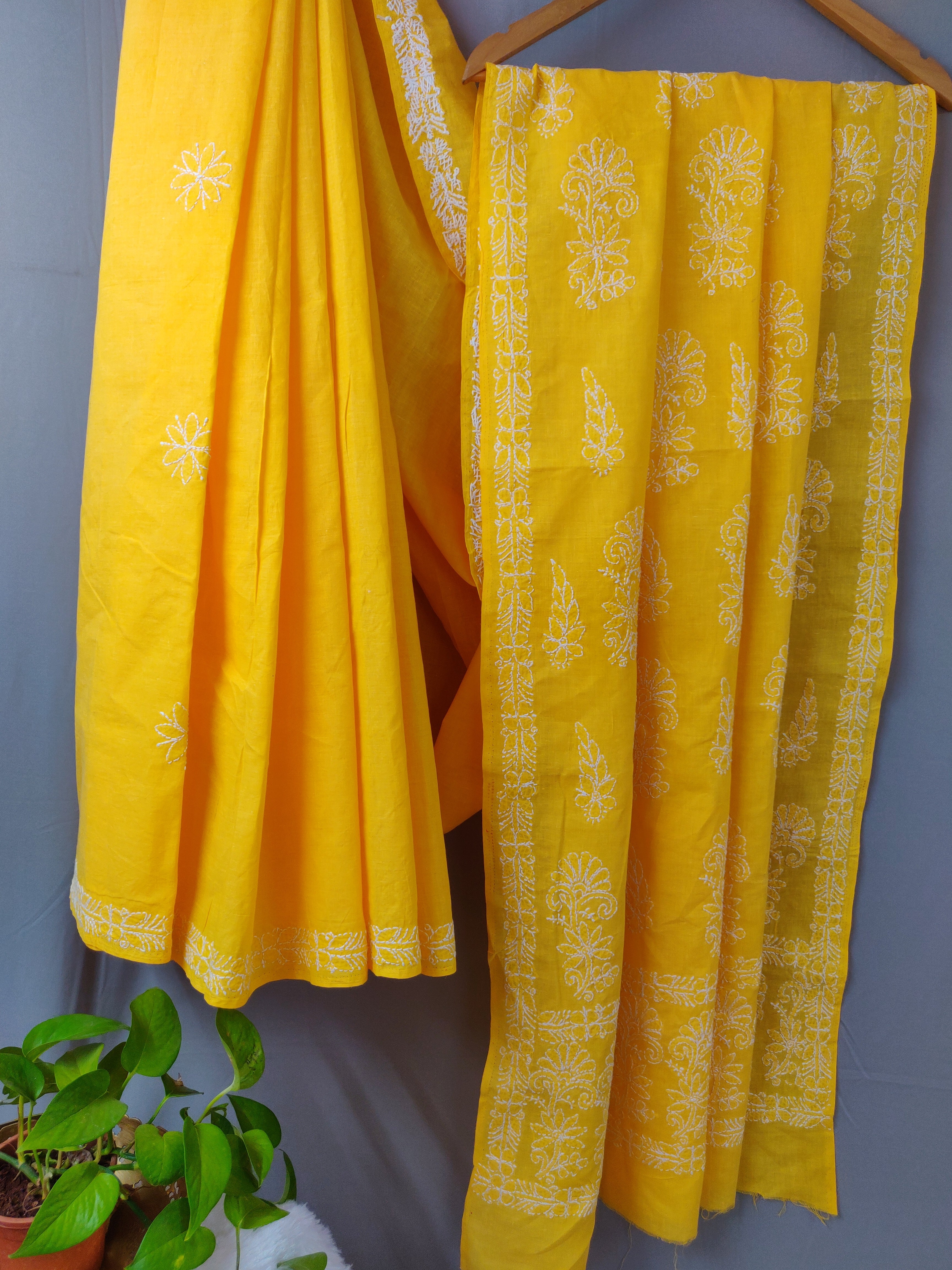 Tehzeeb - Chikankari Cotton Saree