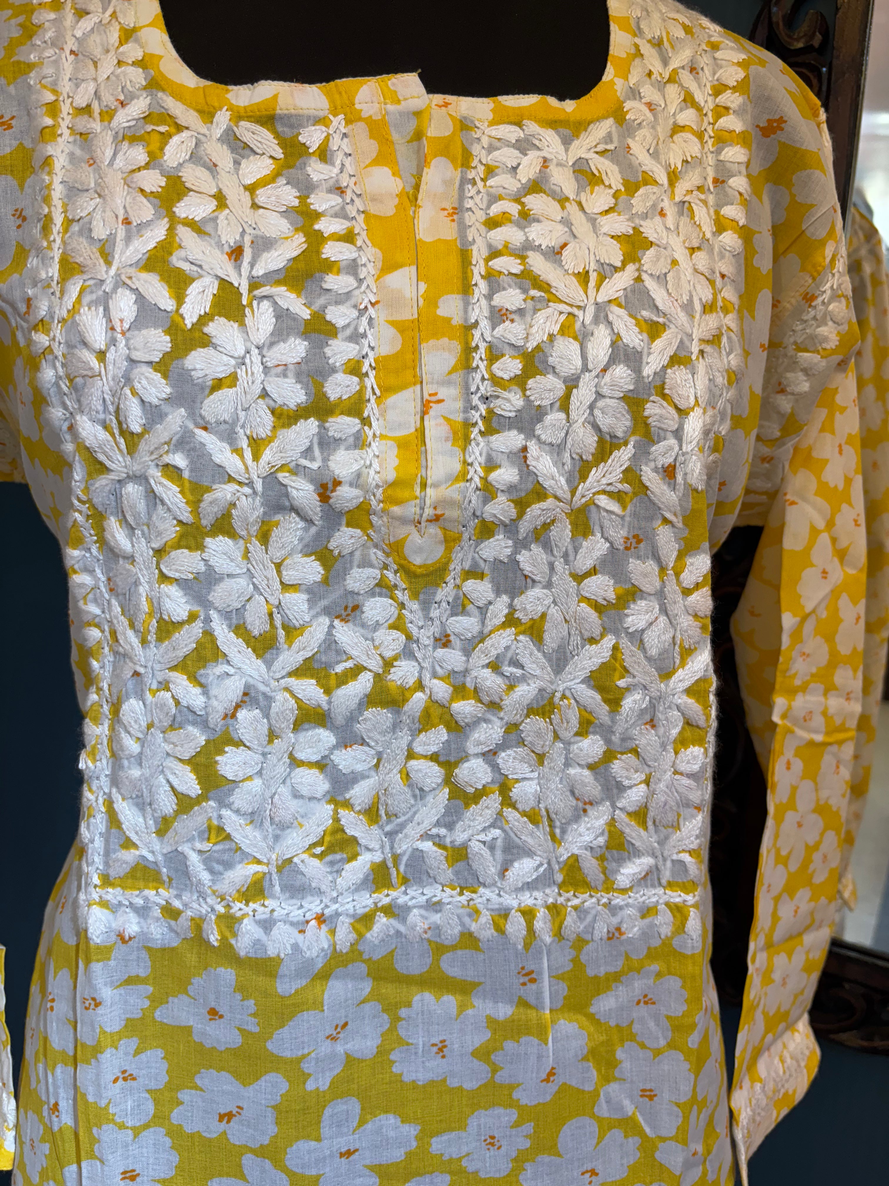 Rihana - Mulmul Short Kurtis