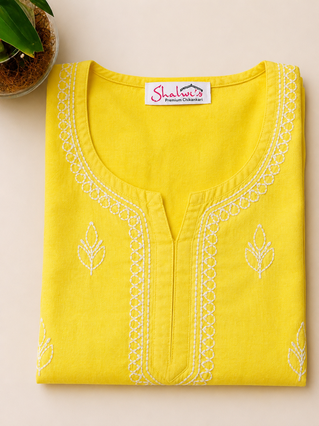 Chanderi Short Kurti with Bakhiya Chikankari