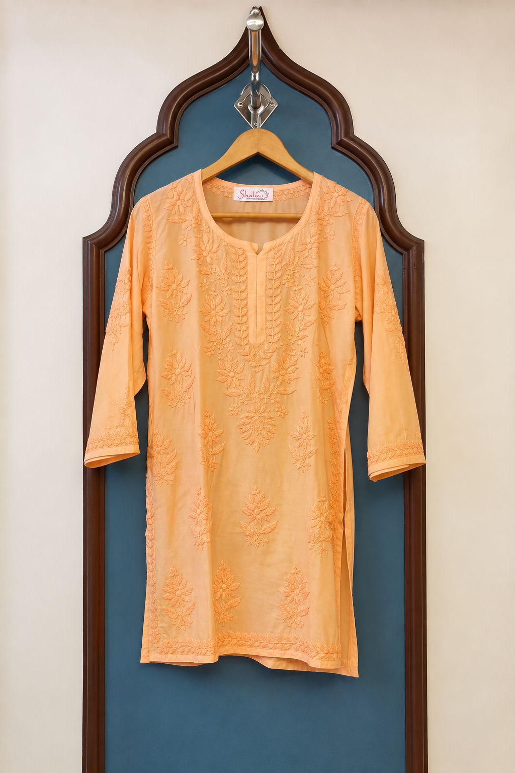 Pure Muslin Short Kurti with Detailed Chikankari Handwork