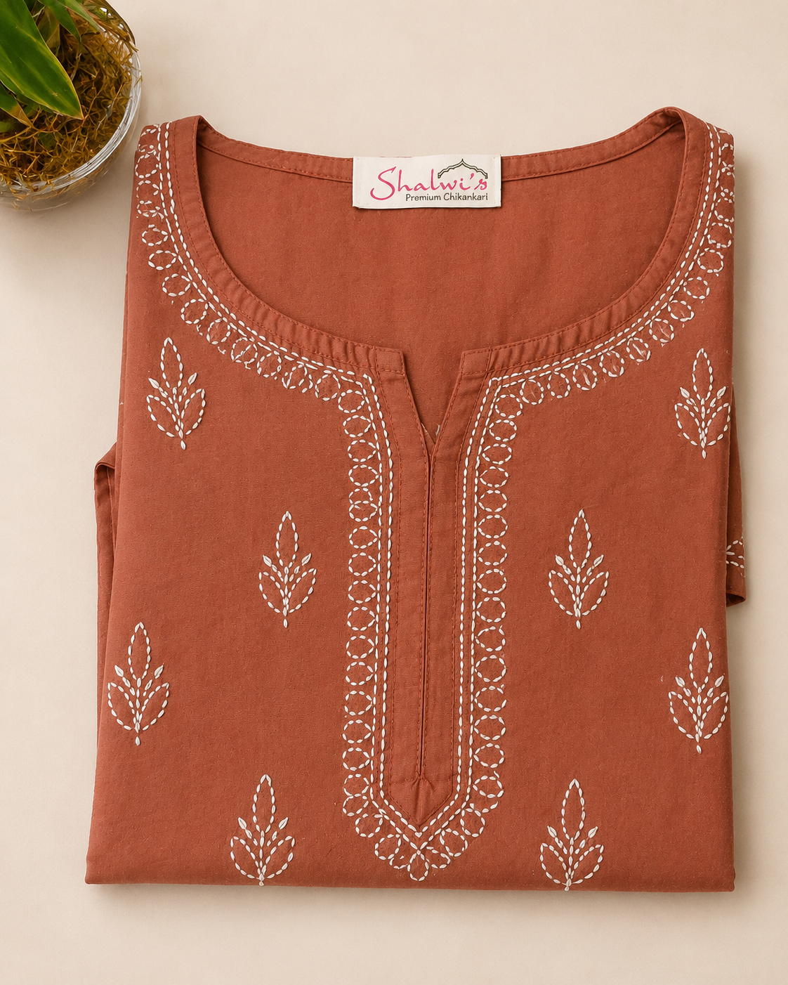 Chanderi Short Kurti with Bakhiya Chikankari