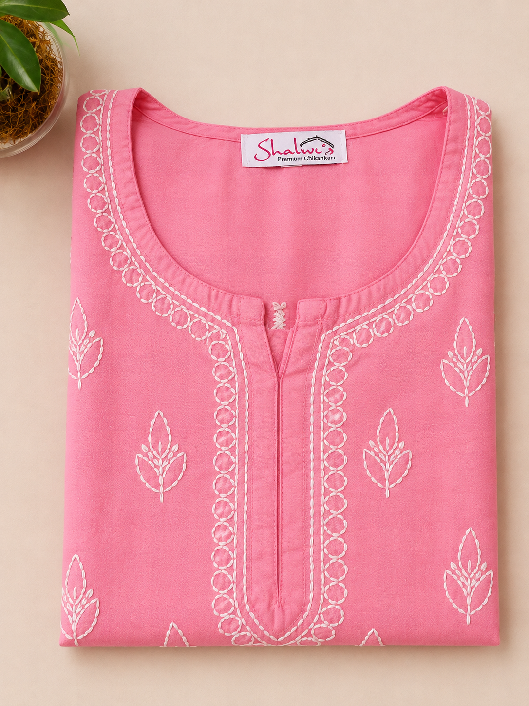 Chanderi Short Kurti with Bakhiya Chikankari
