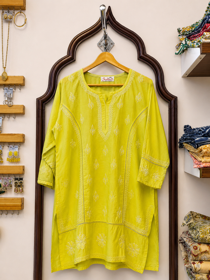 Chanderi Short Kurti with Bakhiya Chikankari