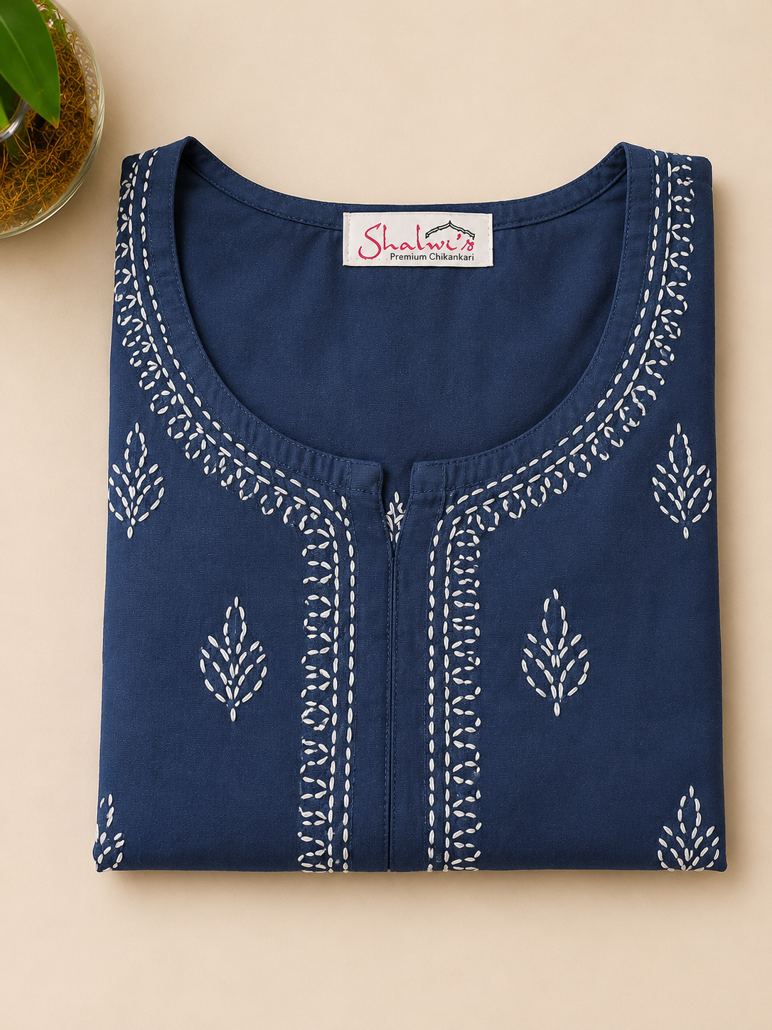 Chanderi Short Kurti with Bakhiya Chikankari