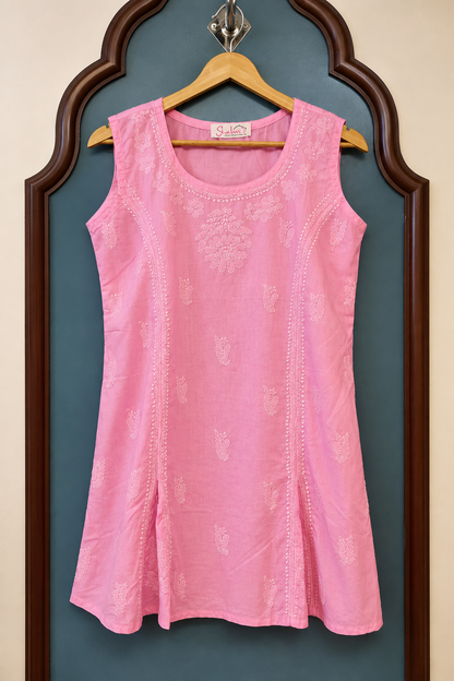 Pure Cotton Sleeveless Short Kurti with Bakhiya Chikankari