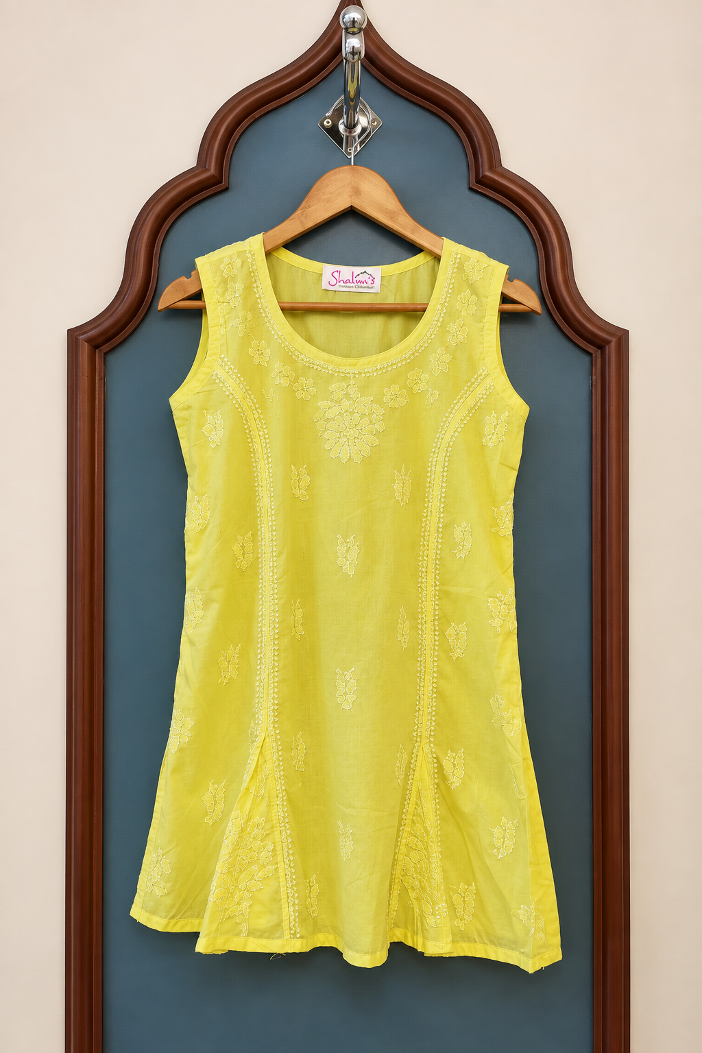 Pure Cotton Sleeveless Short Kurti with Bakhiya Chikankari